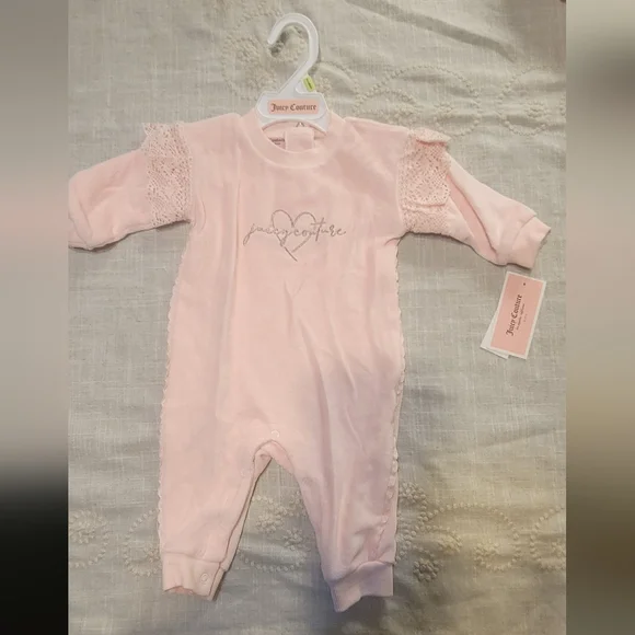 Pink and Gray Baby Onesie Set with Blanket Set 3 Pieces !!!!( 3 SETS )!!!! - Picture 4 of 5